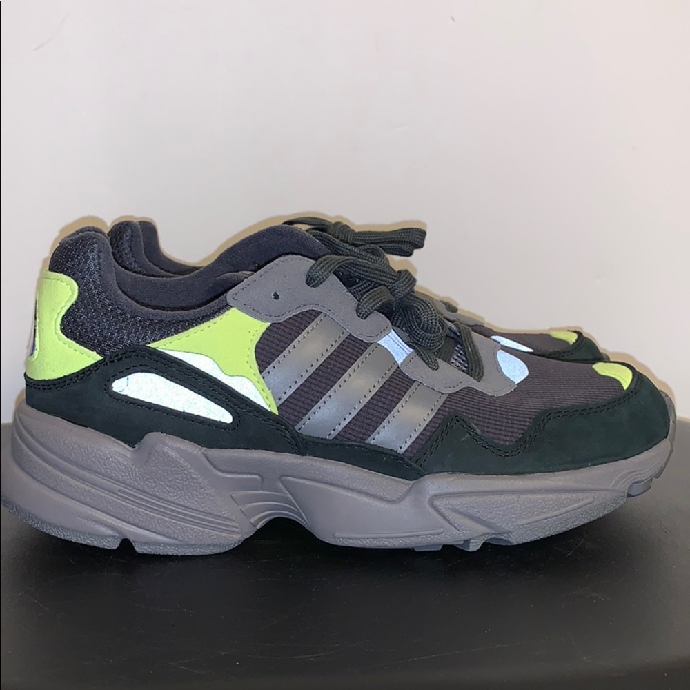 Adidas Torsion Shoes